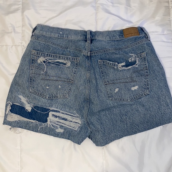 American Eagle Shorts - Picture 2 of 2